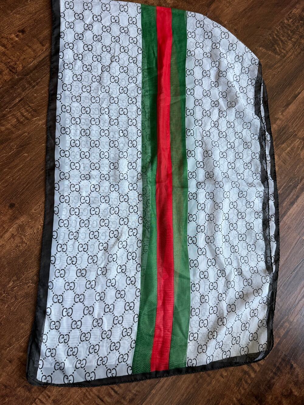 Scarf gucci inspired